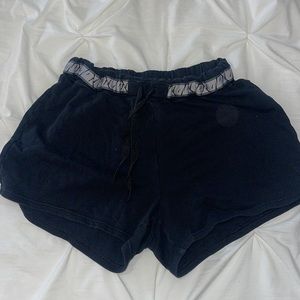 gymshark women’s comfy shorts